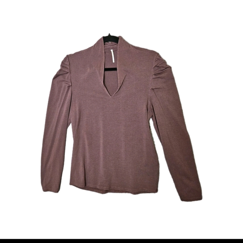 Hello Nite Los Angeles Mock Ruffle Gathered Shoulders Long Sleeve Plum Sz. Small